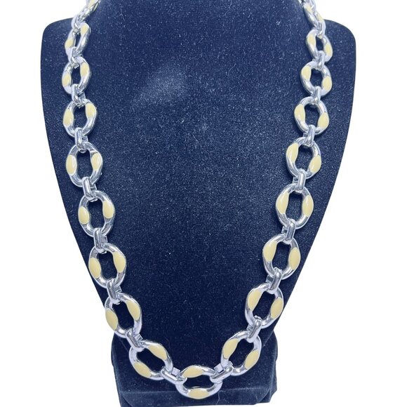 Unknown Jewelry - Vintage Silver Tone & Cream Enamel Chain Necklace & Bracelet Set (5664)